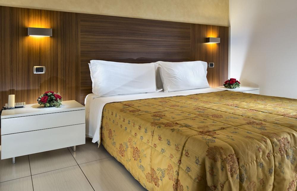 Hotel Parigi Bibione Eksteriør billede