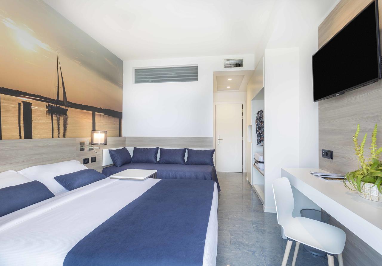 Hotel Parigi Bibione Eksteriør billede