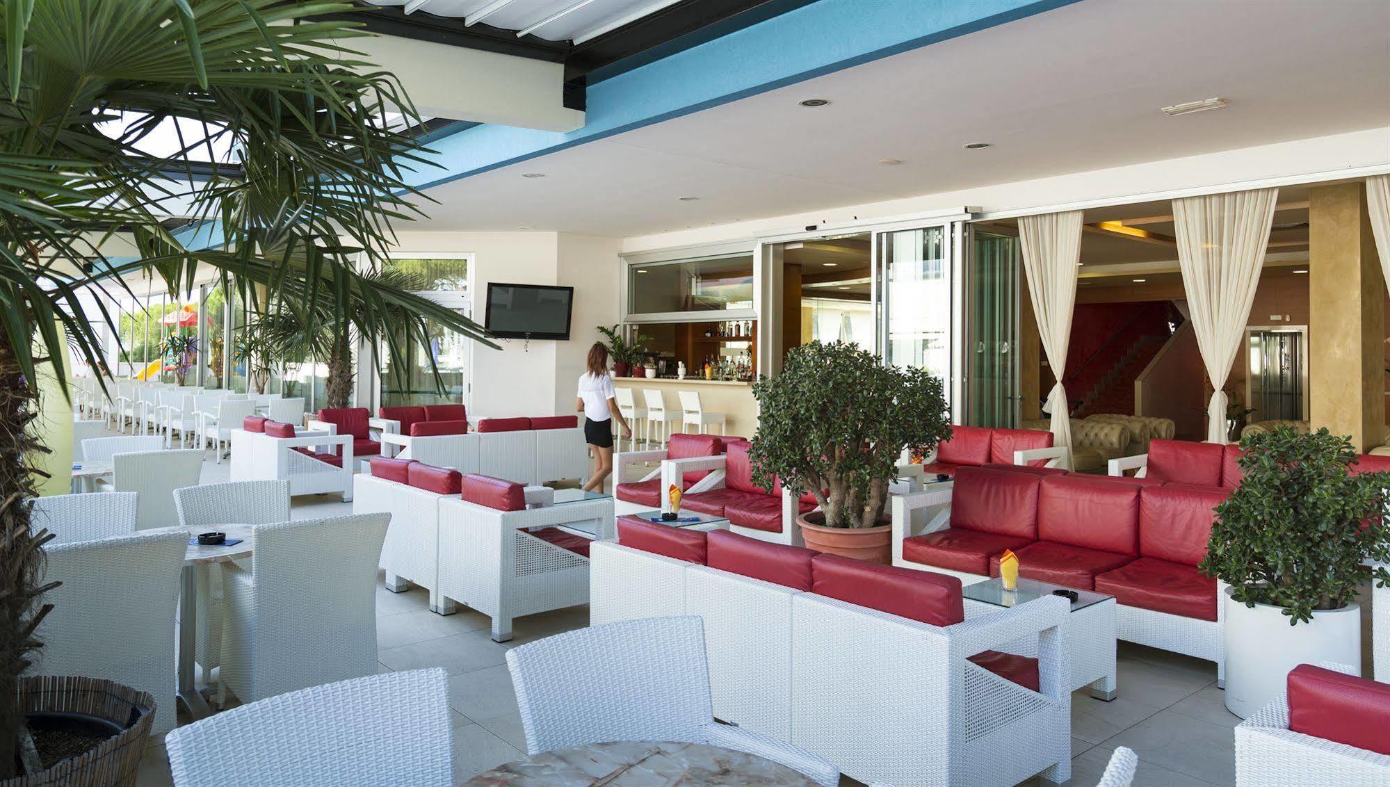 Hotel Parigi Bibione Eksteriør billede