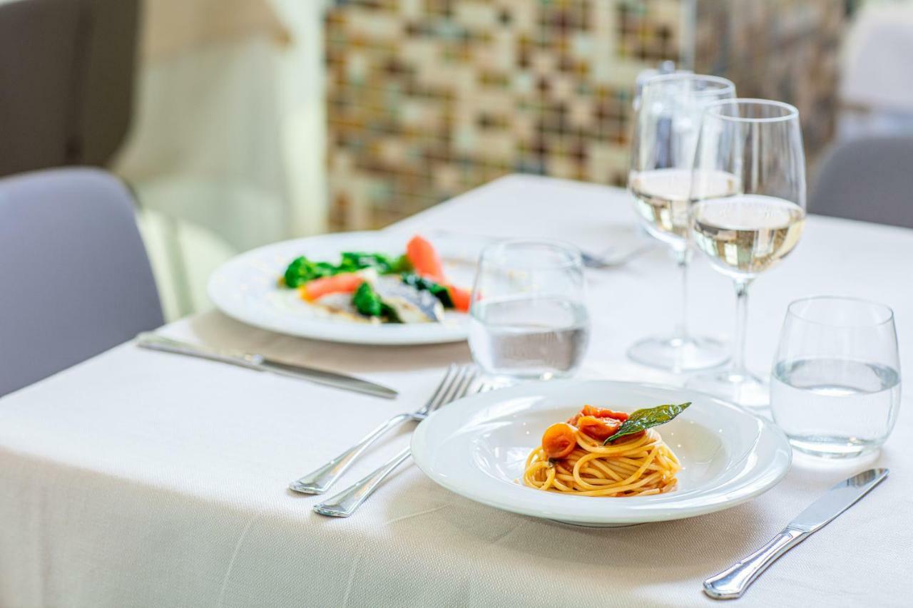 Hotel Parigi Bibione Eksteriør billede